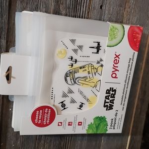 2 Pk Star Wars Pyrex reusable platinum silicone storage bag NWT